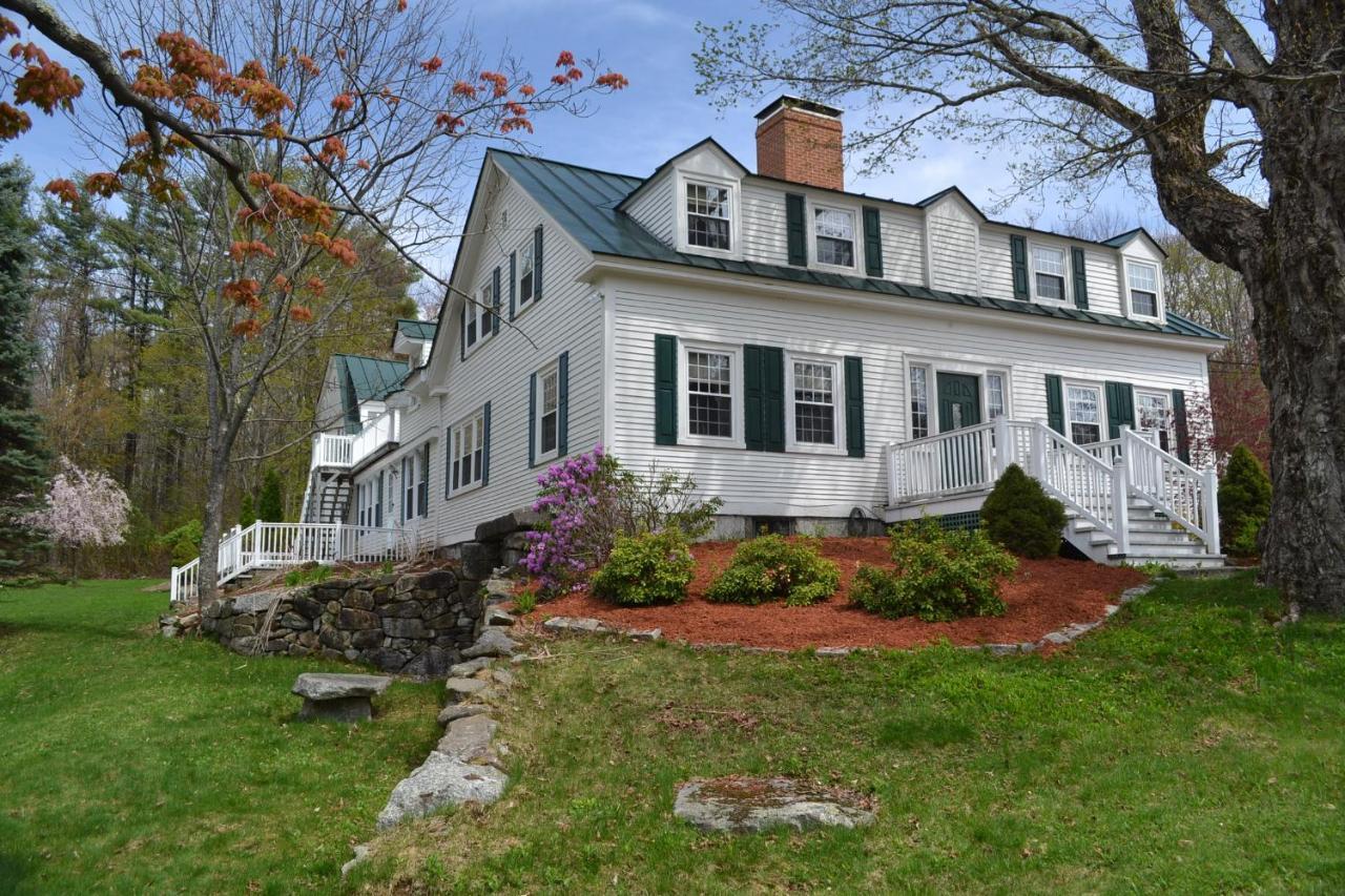 The Nutmeg Inn Meredith Exterior photo